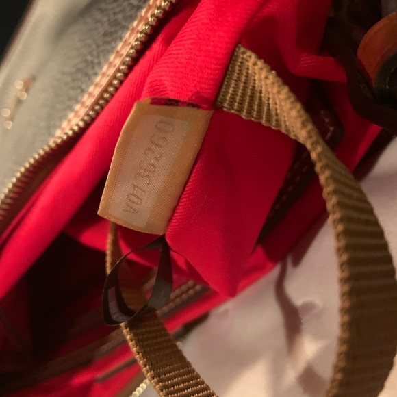 Dooney & Bourke - Pebble Grain Hobo - Picture 4 of 7